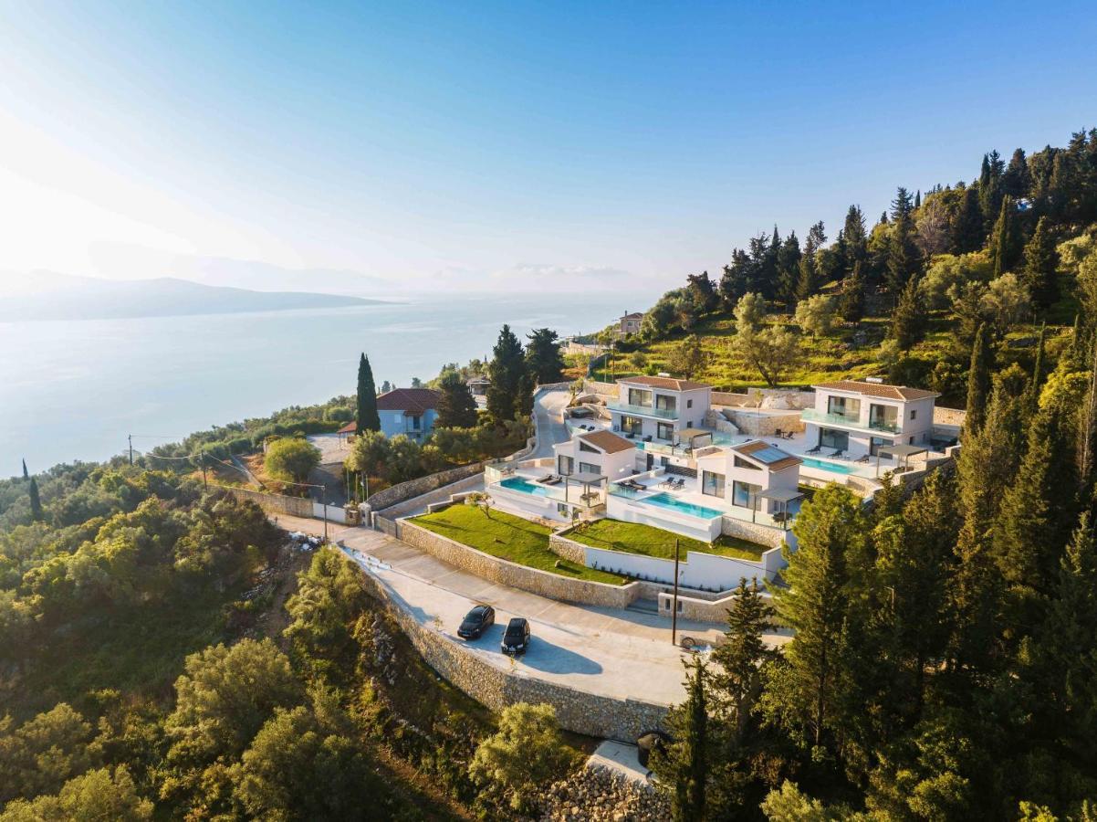 Dama Olga * Lygia (Lefkada)