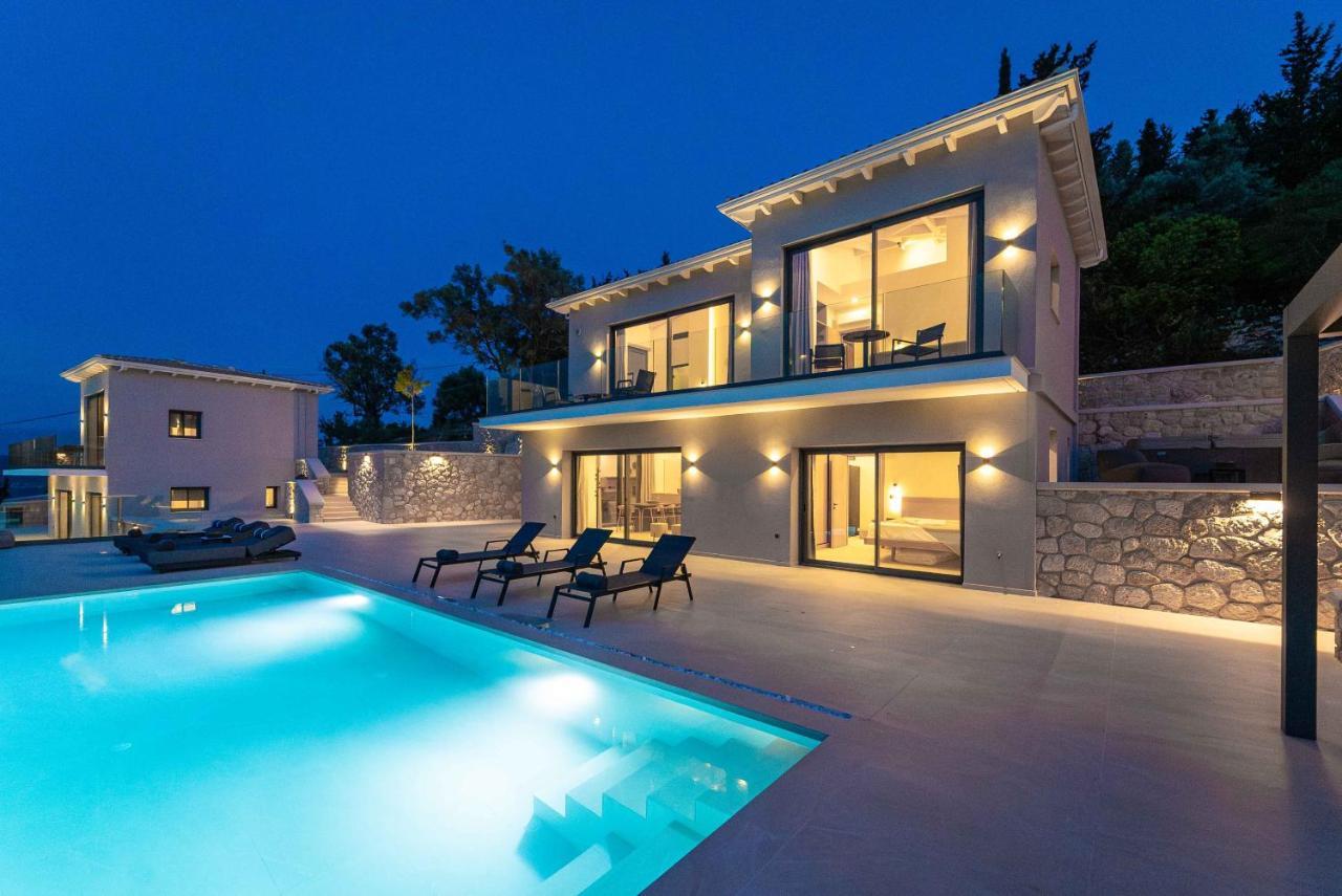 Dama Olga * Lygia (Lefkada)