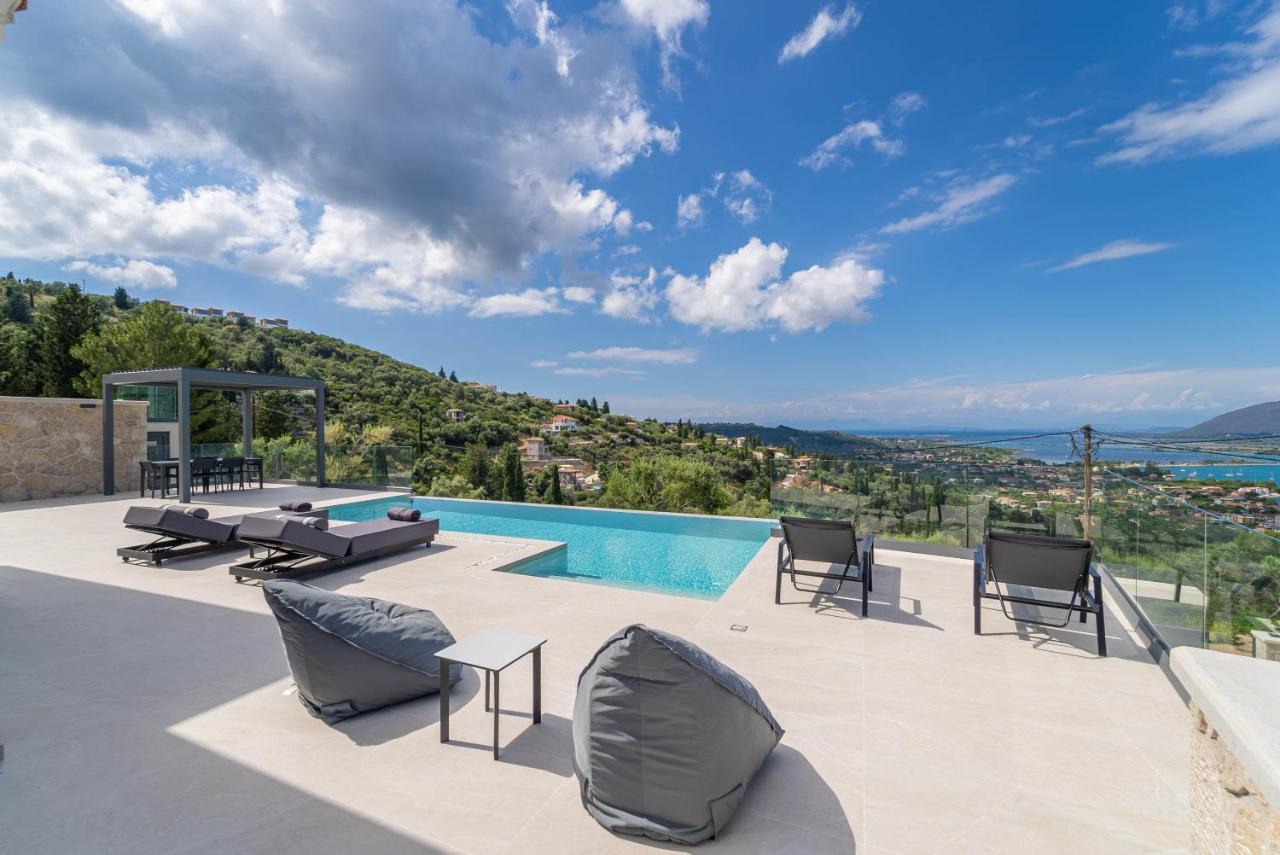 Dama Olga * Lygia (Lefkada)